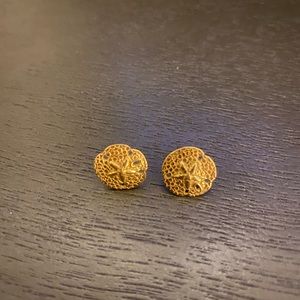 14K Gold Sand dollar studs.